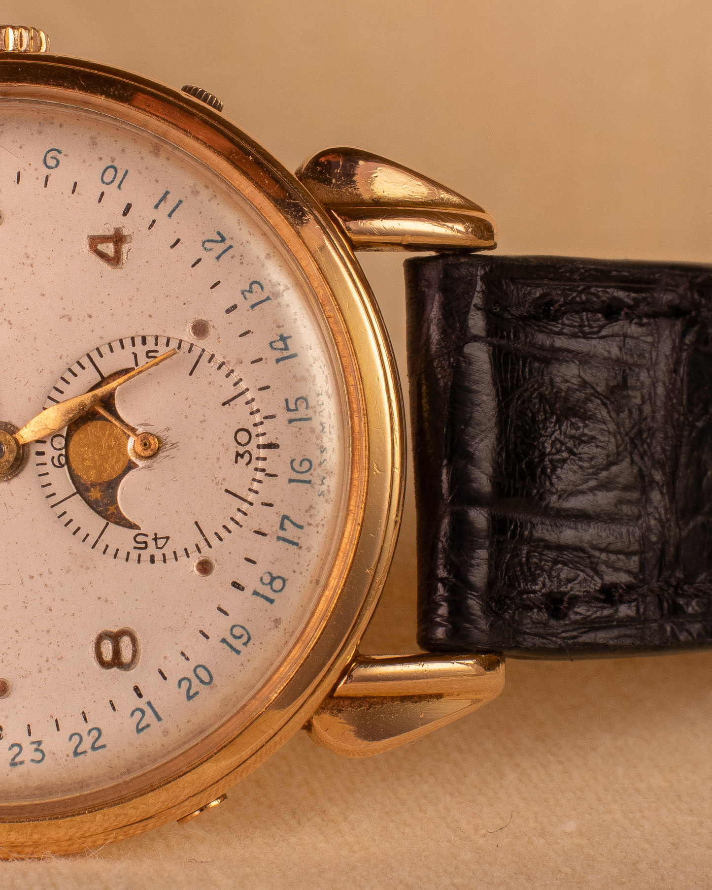 MOVADO COSMIC TRIPLE CALENDAR