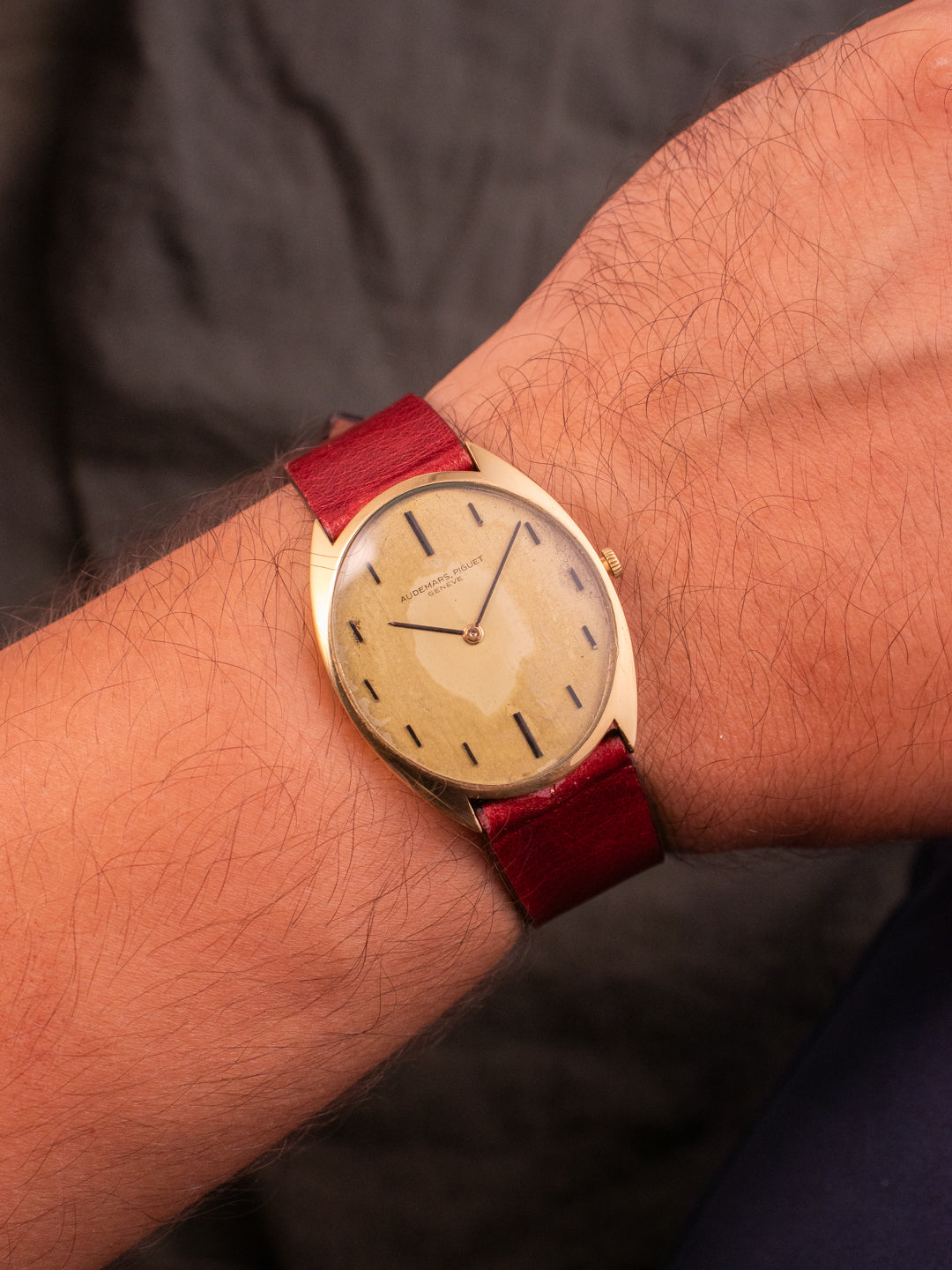 AUDEMARS OVAL SHAPE