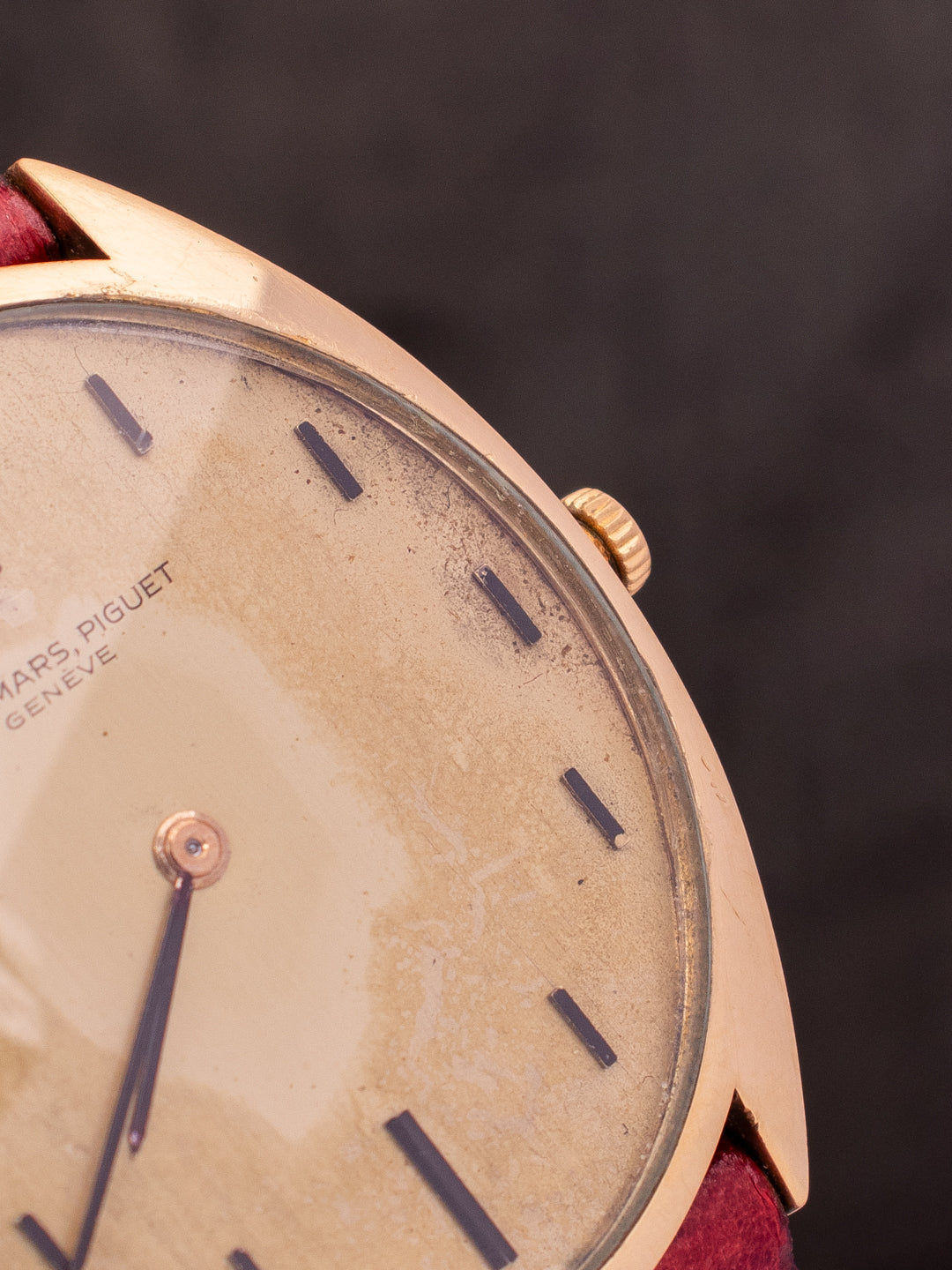 AUDEMARS OVAL SHAPE