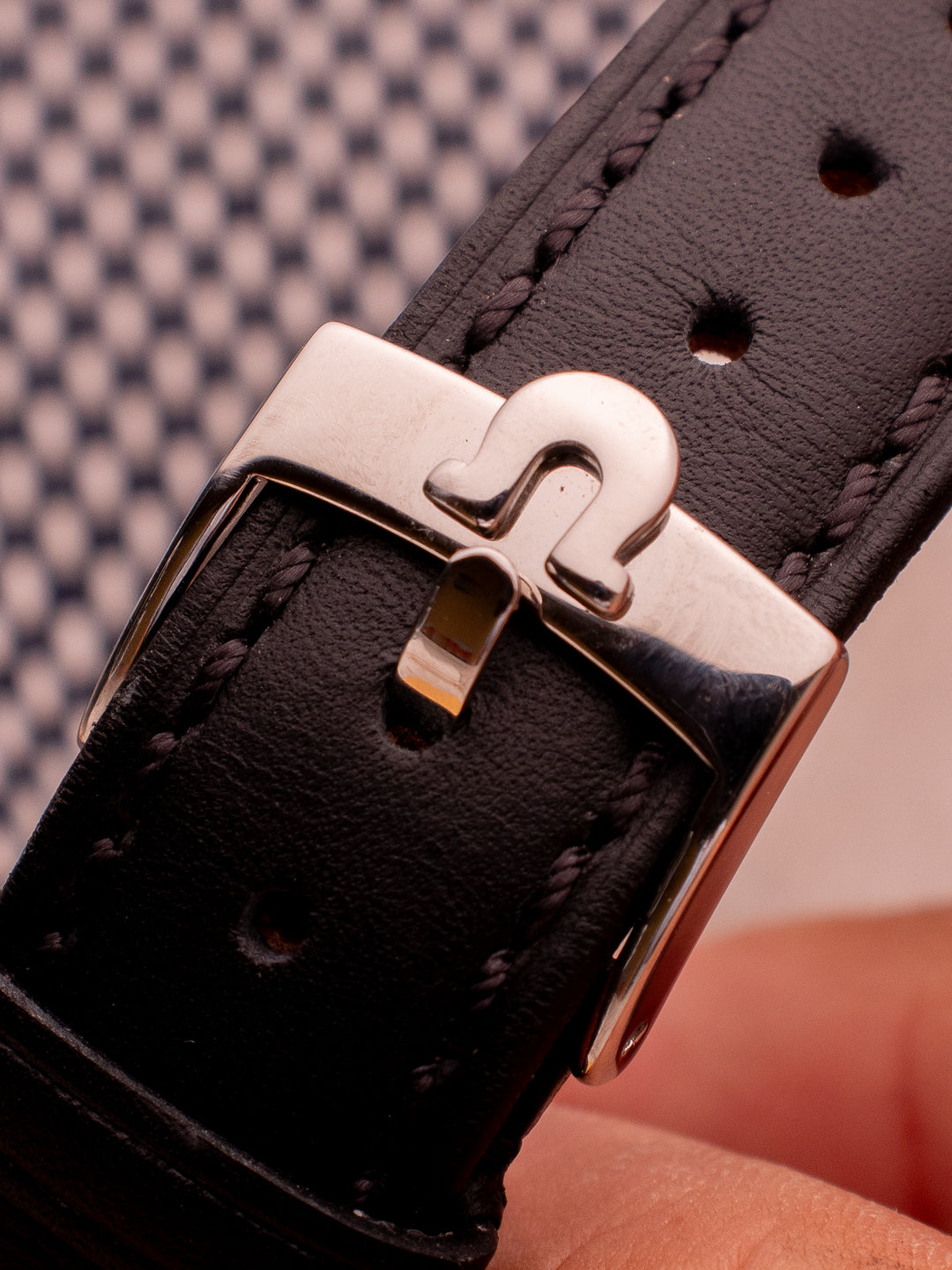 OMEGA GENEVE "TV SHAPE"