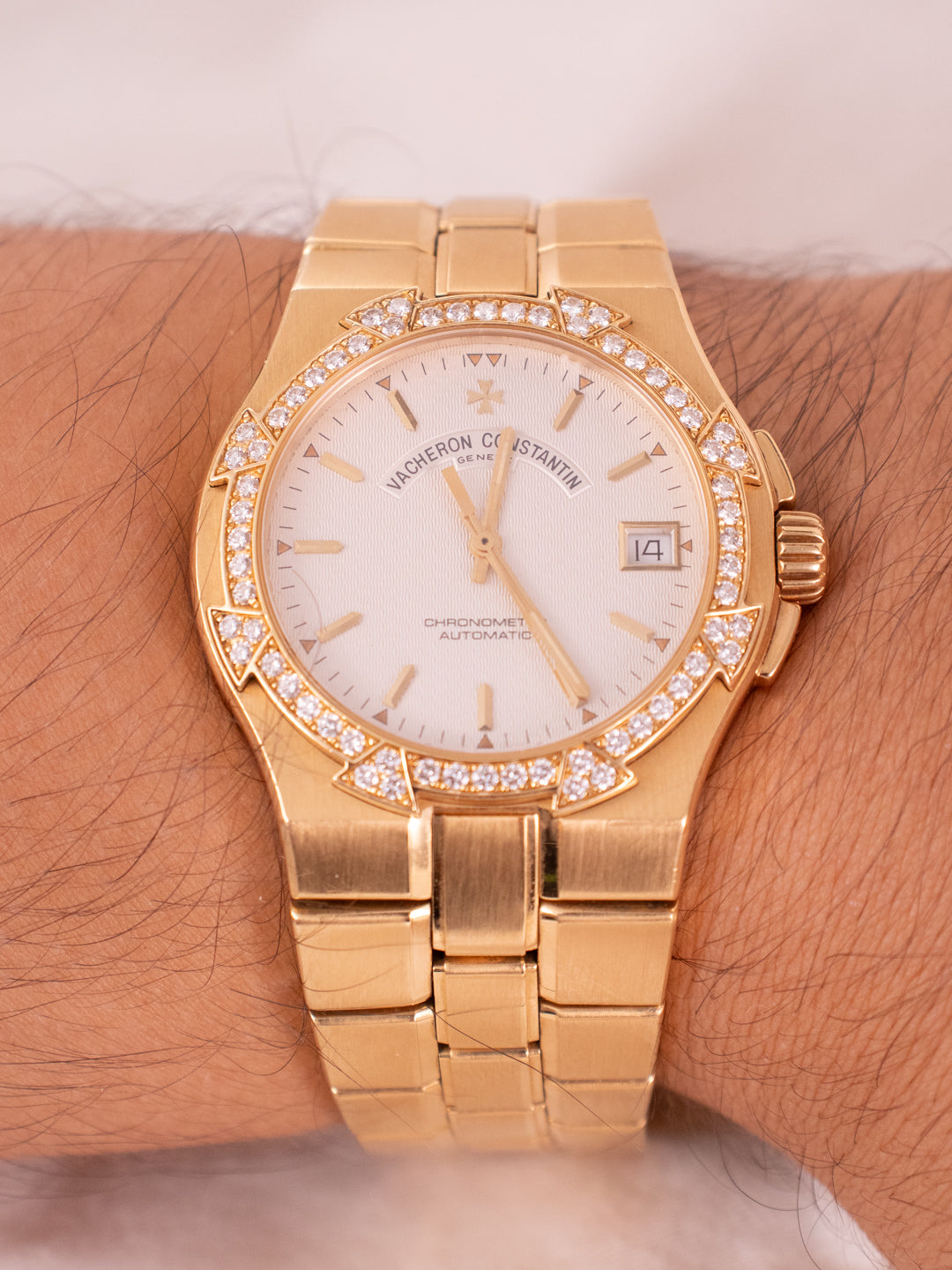 VACHERON COSNTANTIN OVERSEAS JUMBO DIAMOND SET