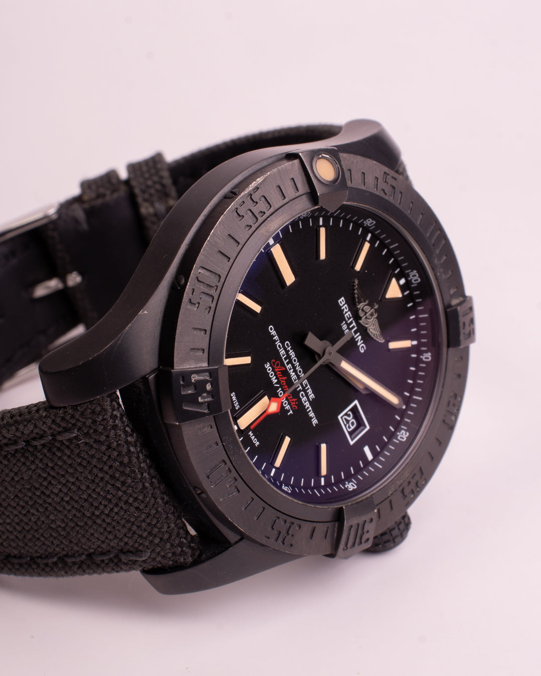 BREITLING AVENGER BLACKBIRD